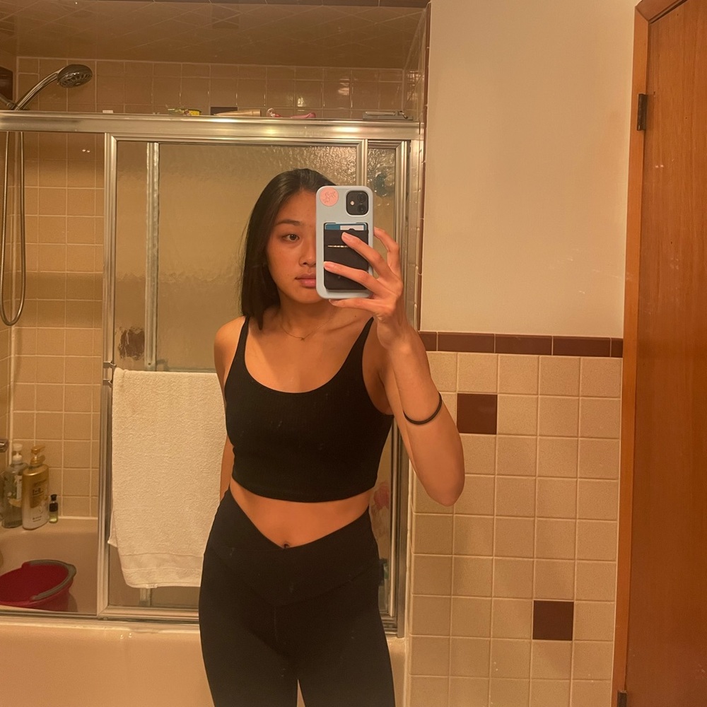 black everyday top